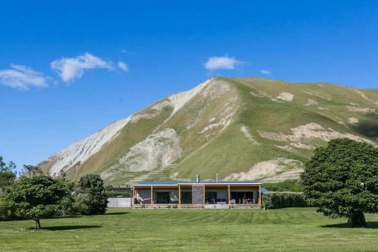 Photo of property in 43 Shoal Beach Road, Aramoana, Waipawa, 4271