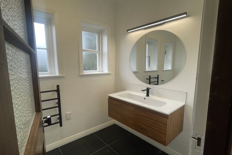 Photo of property in 131 Campbell Street, Karori, Wellington, 6012