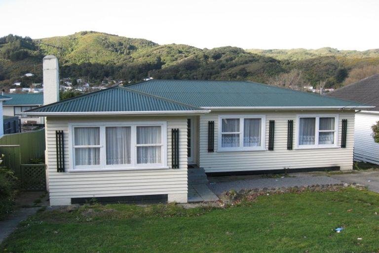Photo of property in 9 Main Road, Wainuiomata, Lower Hutt, 5014