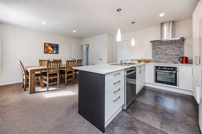 Photo of property in 15 Millbrae Place, Pokeno, 2402