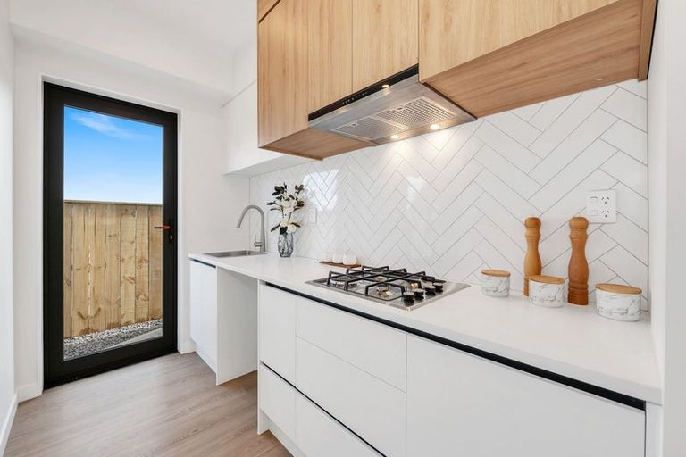 Photo of property in 10 Hughs Way, Flat Bush, Auckland, 2019
