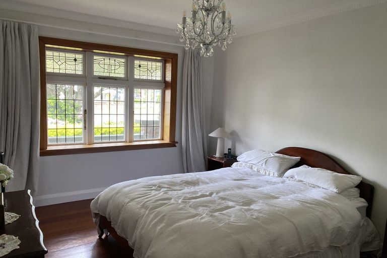 Photo of property in 1 Para Street, Miramar, Wellington, 6022