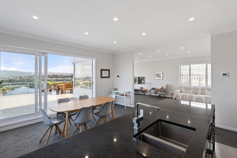 Photo of property in 89 Nevay Road, Miramar, Wellington, 6022