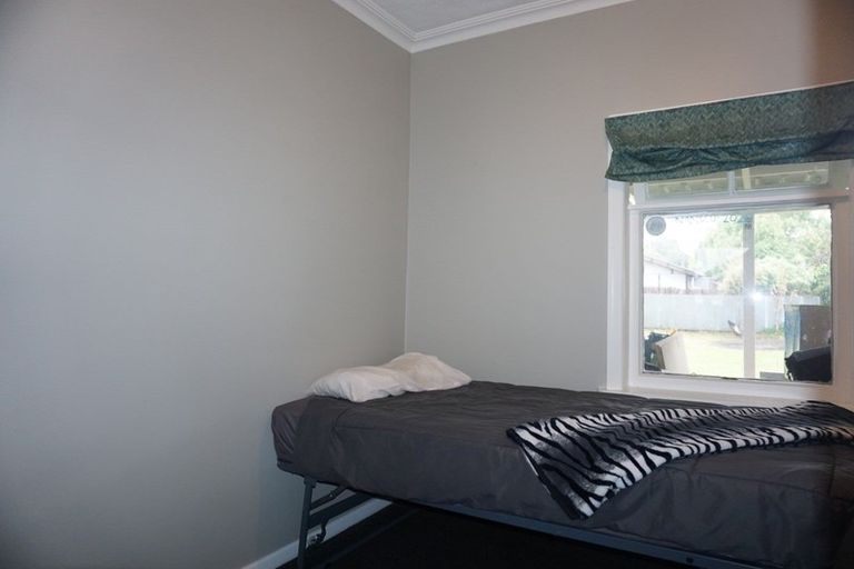 Photo of property in 15 Hannan Street, Levin, 5510