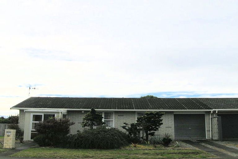 Photo of property in 6b Greenwood Place, Paraparaumu, 5032