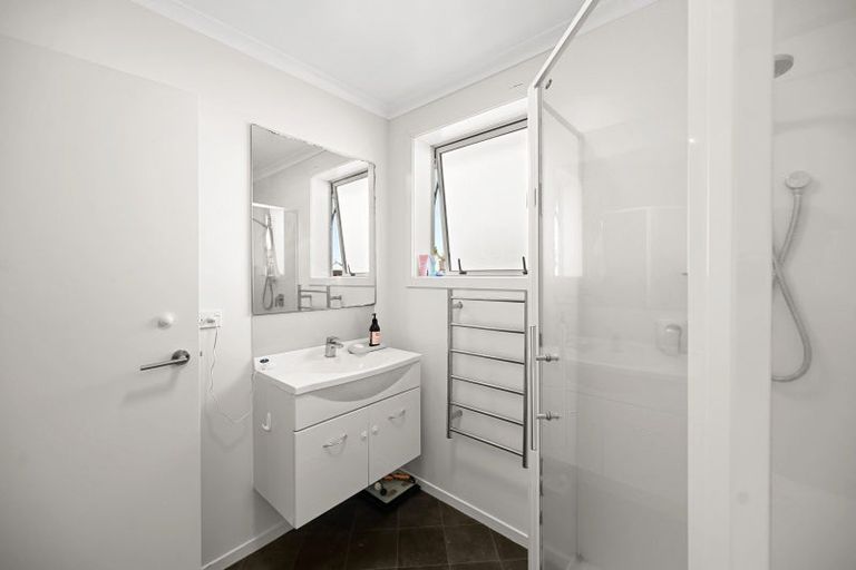 Photo of property in 49 Chiefs Court, Hamilton East, Hamilton, 3216