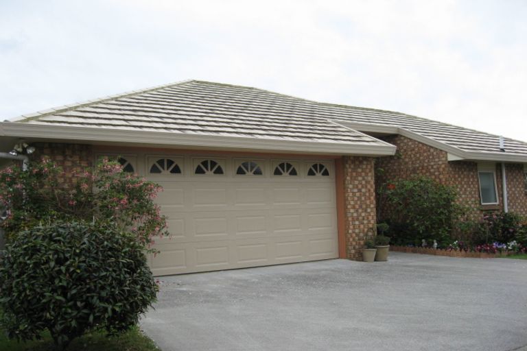 Photo of property in 268a Queen Street, Pukekohe, 2120