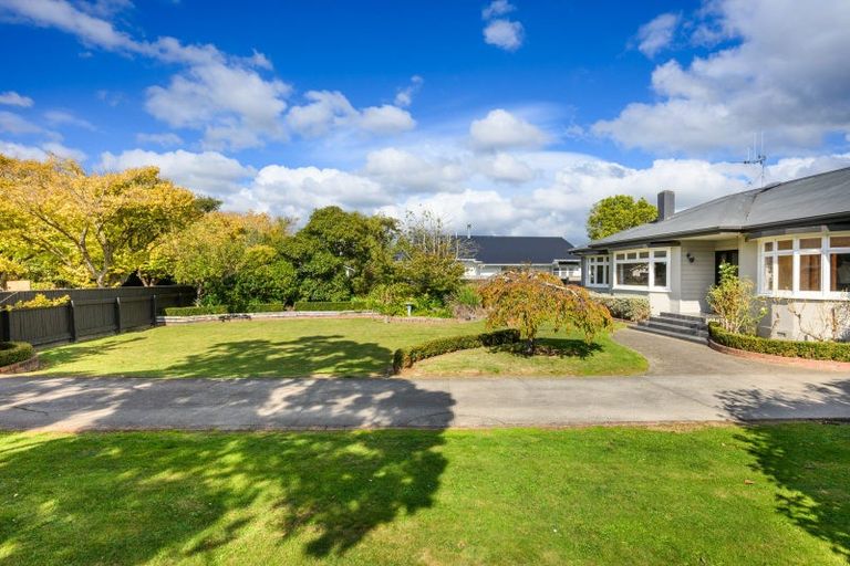 Photo of property in 25 Karina Terrace, Roslyn, Palmerston North, 4414