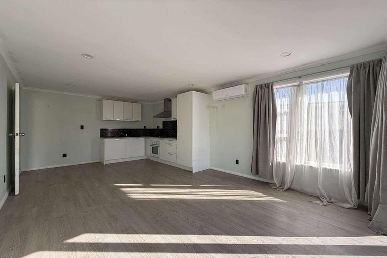 Photo of property in 120 Wainuiomata Road, Wainuiomata, Lower Hutt, 5014