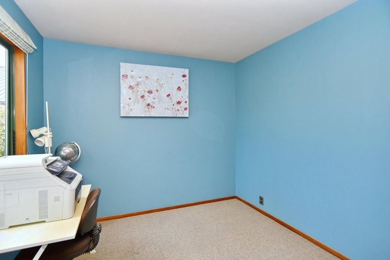 Photo of property in 114 Knowles Street, St Albans, Christchurch, 8052