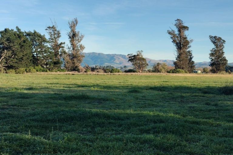 Photo of property in 64 Watties Road, Amberley, 7482