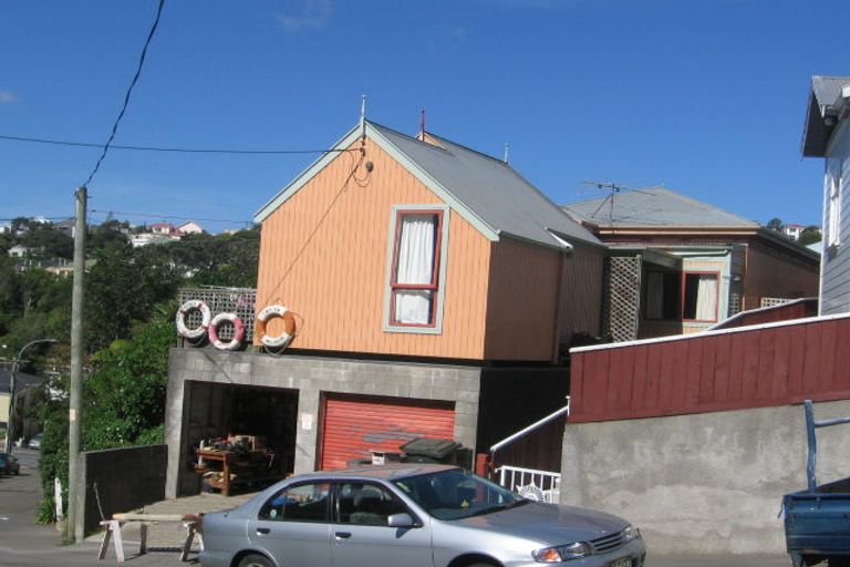 Photo of property in 11 Reuben Avenue, Brooklyn, Wellington, 6021