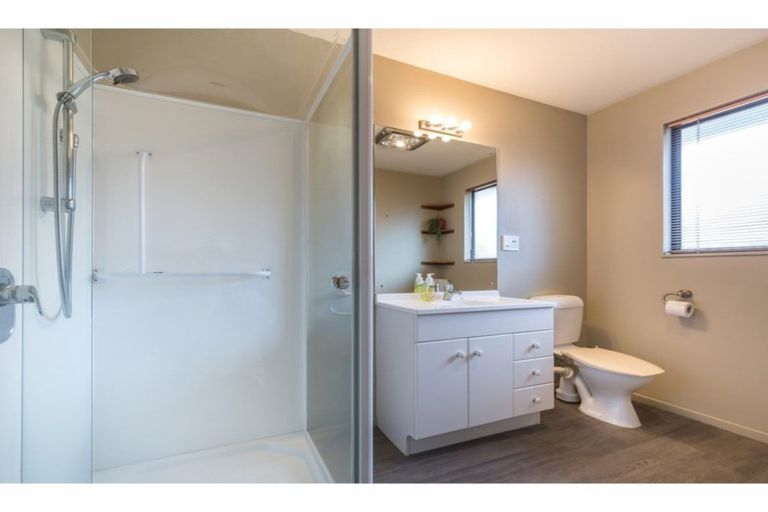 Photo of property in 16 Camleigh Close, Kaiapoi, 7630