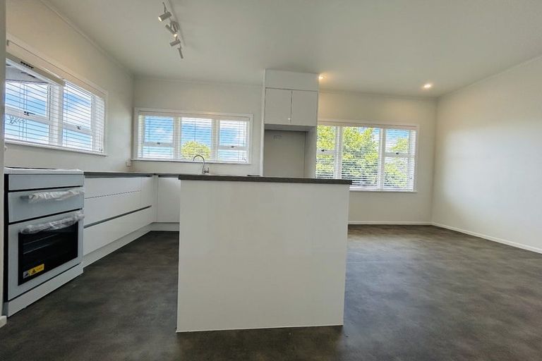 Photo of property in 308 West Coast Road, Glen Eden, Auckland, 0602