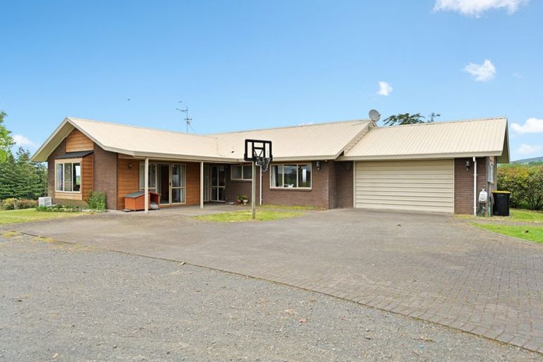 Photo of property in 242 Te Pahu Road, Te Pahu, Hamilton, 3285