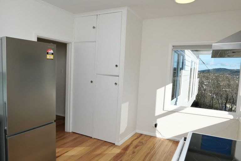 Photo of property in 39 Rangoon Street, Khandallah, Wellington, 6035