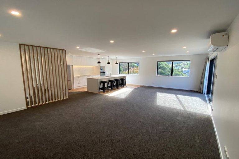 Photo of property in 422 Ohiro Road, Brooklyn, Wellington, 6021