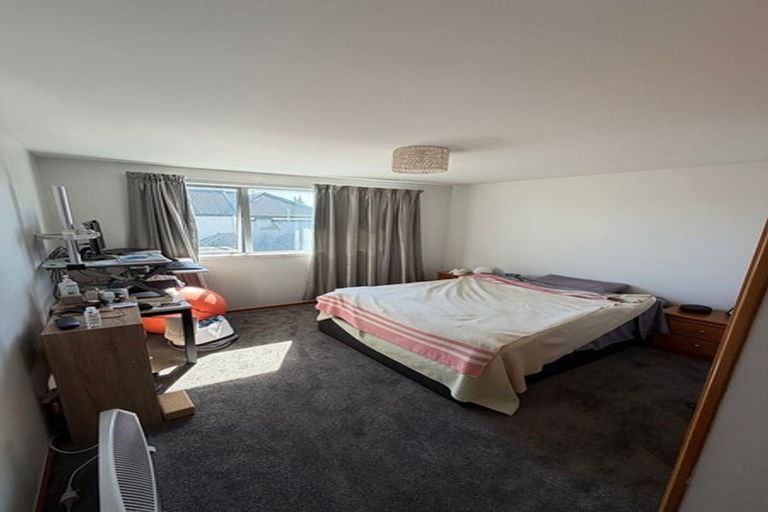 Photo of property in 1 Kinloch Street, St Albans, Christchurch, 8014