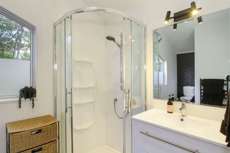 Photo of property in 49 Opoto Place, Kaukapakapa, 0873