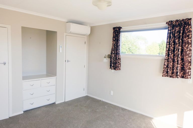 Photo of property in 21 Tamar Street, South Hill, Oamaru, 9400