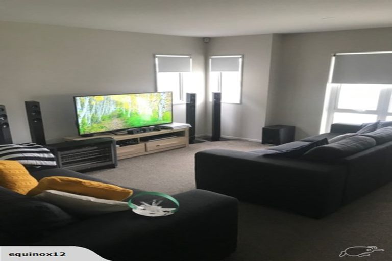 Photo of property in 3 Tribute Loop, Takanini, 2112