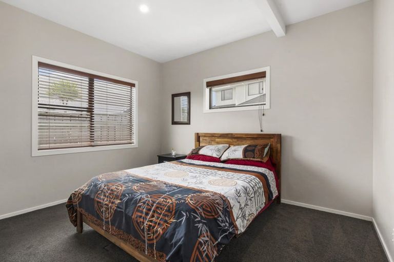 Photo of property in 8 Carmichael Street, Johnsonville, Wellington, 6037