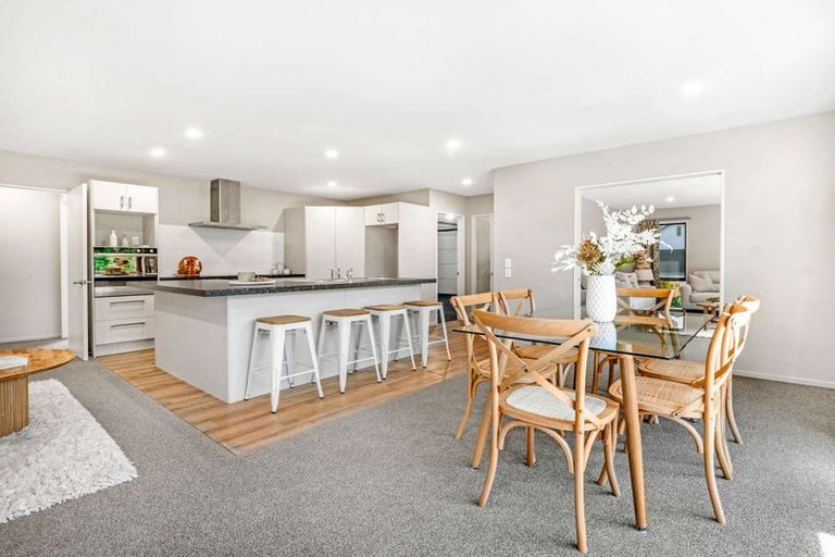 Photo of property in 38 Meyer Crescent, Halswell, Christchurch, 8025