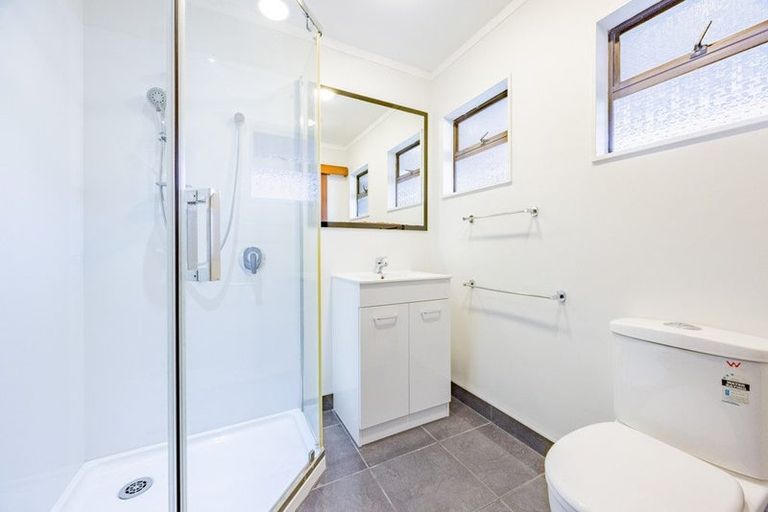 Photo of property in 48 Spriggs Crescent, Greenmeadows, Napier, 4112