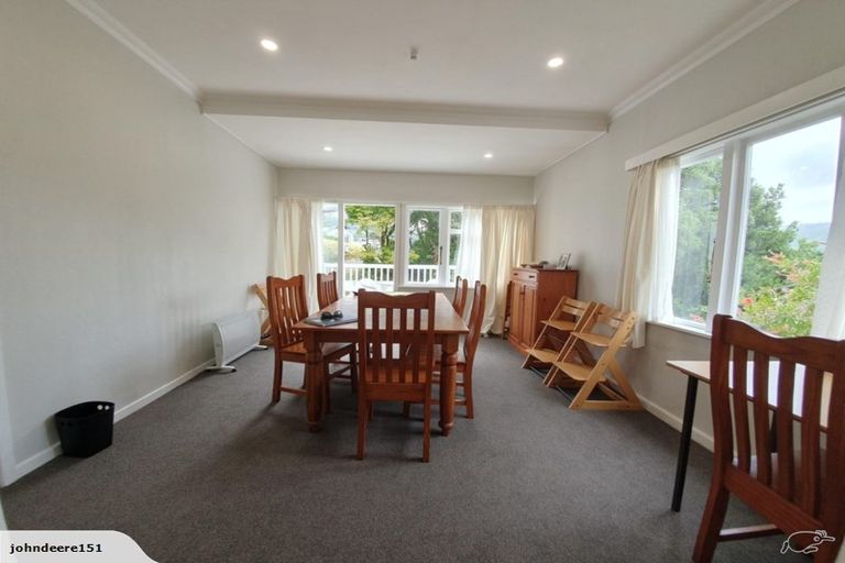 Photo of property in 12 Lytton Street, Wadestown, Wellington, 6012