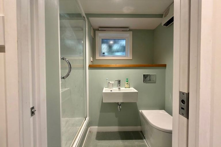 Photo of property in 85 Durham Street, Brooklyn, Wellington, 6021