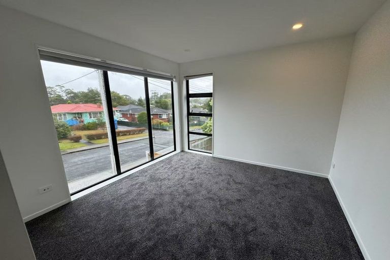 Photo of property in 11a Mawney Road, Henderson, Auckland, 0610