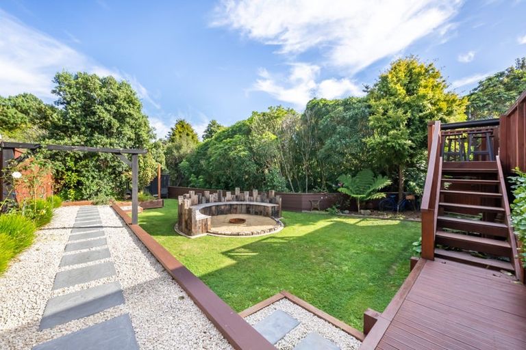 Photo of property in 10 Seymour Grove, Kingsley Heights, Upper Hutt, 5018