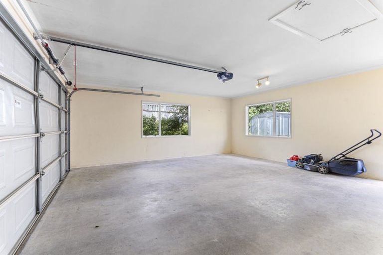 Photo of property in 12 Davies Road, Hurdon, New Plymouth, 4310