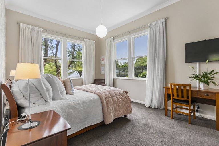 Photo of property in 21 Simla Crescent, Khandallah, Wellington, 6035