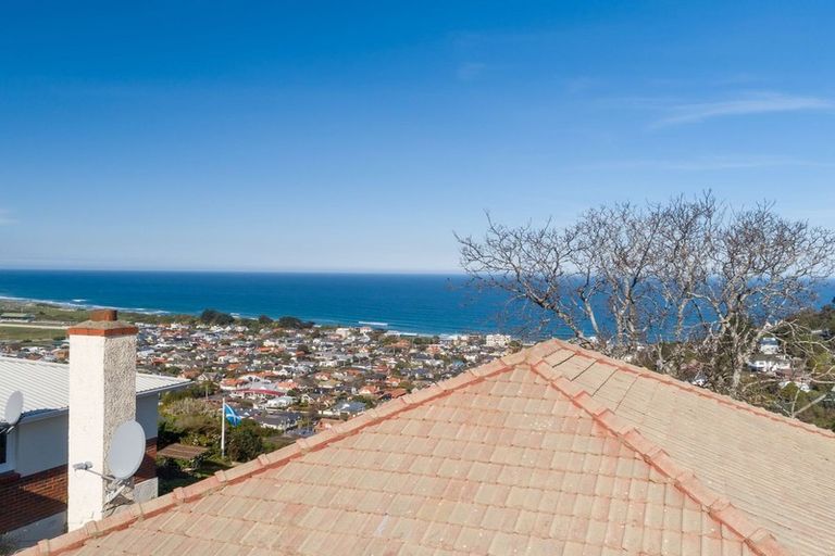 Photo of property in 157 Easther Crescent, Kew, Dunedin, 9012