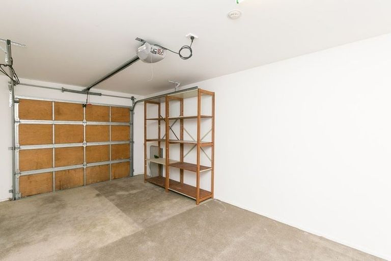 Photo of property in 56 Saddleback Grove, Karori, Wellington, 6012