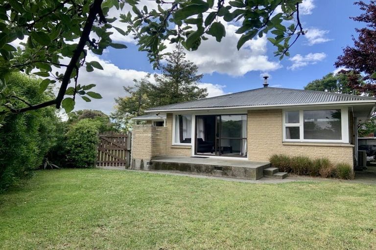 Photo of property in 26 Rollesby Street, Hoon Hay, Christchurch, 8025