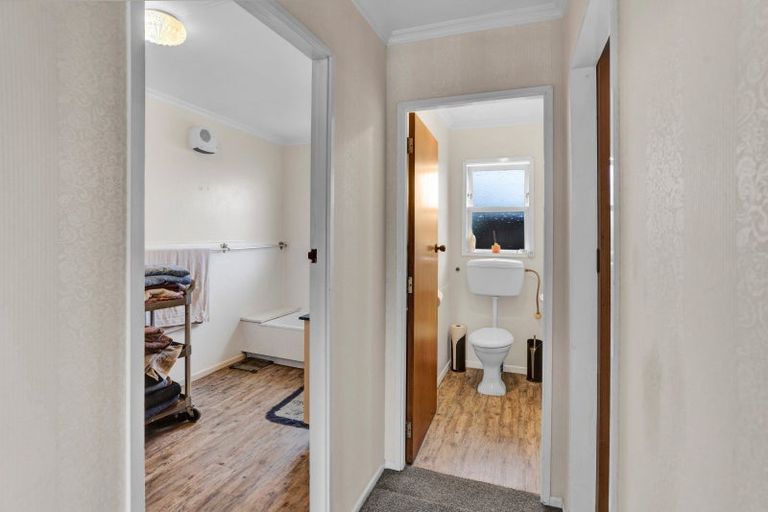 Photo of property in 5815 South Road, Rahotu, Opunake, 4684