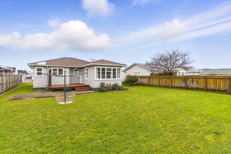 Photo of property in 33 Middlesex Street, Levin, 5510