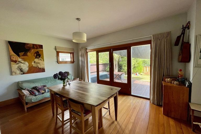 Photo of property in 24 Birdwood Avenue, Beckenham, Christchurch, 8023