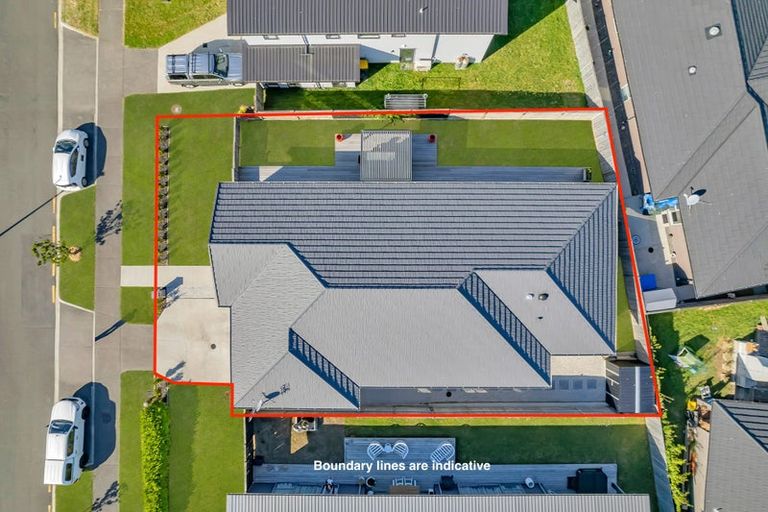Photo of property in 9 Mutetai Road, Clarks Beach, 2122