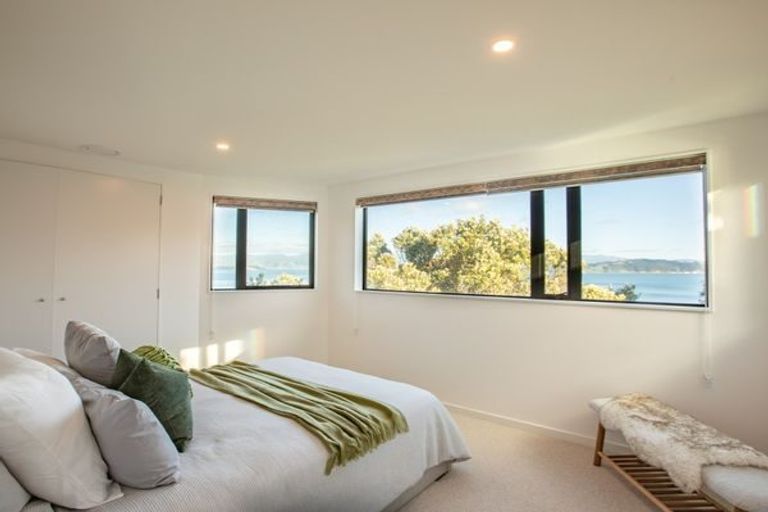 Photo of property in 10 Satchell Way, Kaiwharawhara, Wellington, 6035