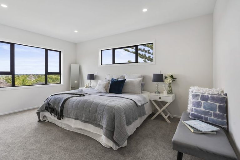 Photo of property in 33a Patons Road, Howick, Auckland, 2014