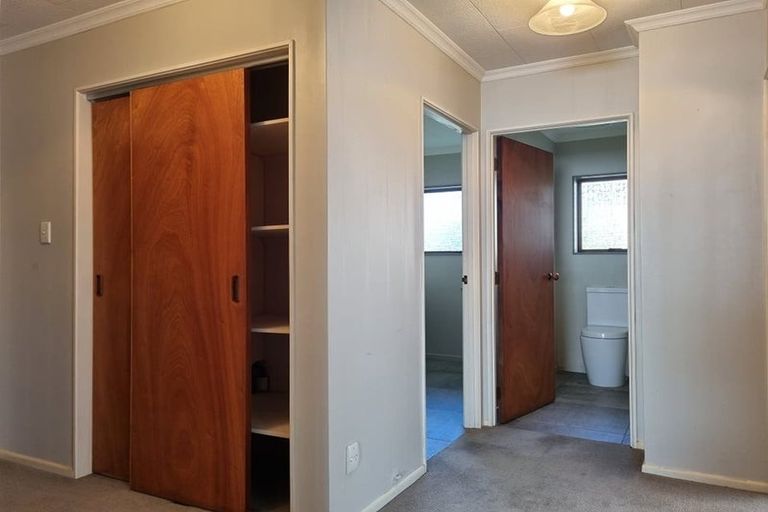 Photo of property in 113 Tukapa Street, Westown, New Plymouth, 4310