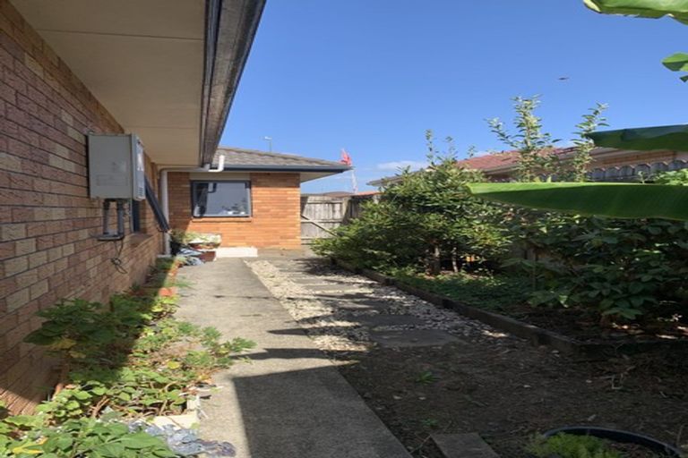 Photo of property in 28 Donegal Park Drive, Flat Bush, Auckland, 2019
