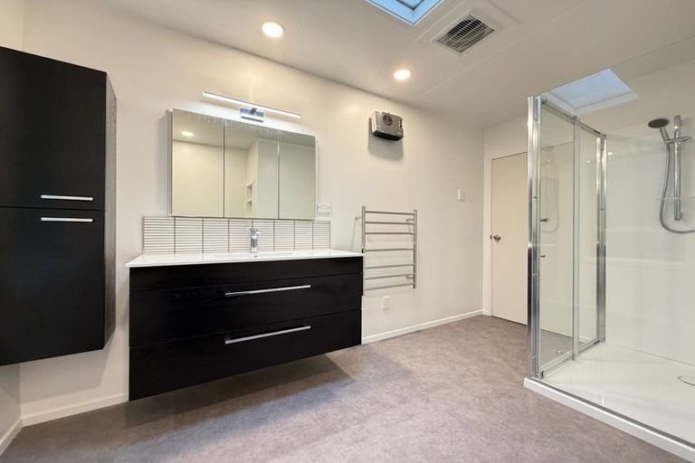 Photo of property in 5 Charlotte Avenue, Brooklyn, Wellington, 6021