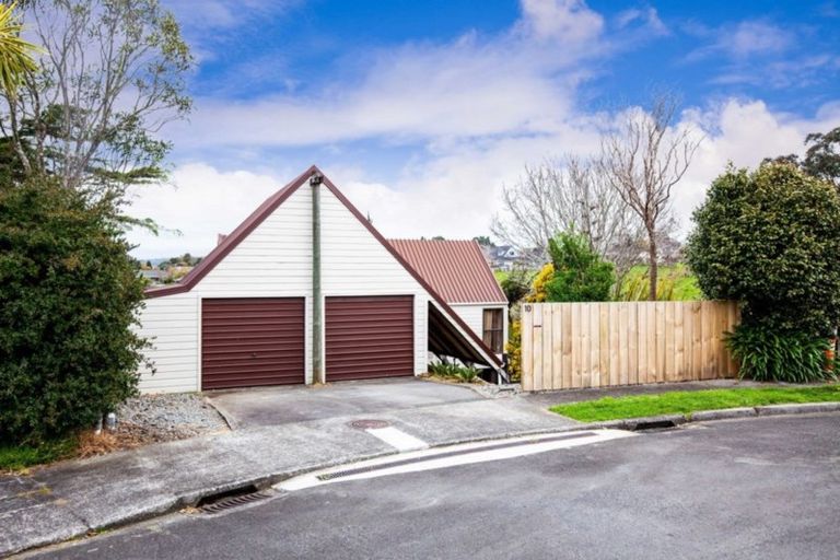Photo of property in 10 Hood Place, Spotswood, New Plymouth, 4310