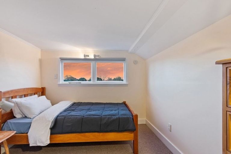 Photo of property in 110a Saint Martins Road, Saint Martins, Christchurch, 8022