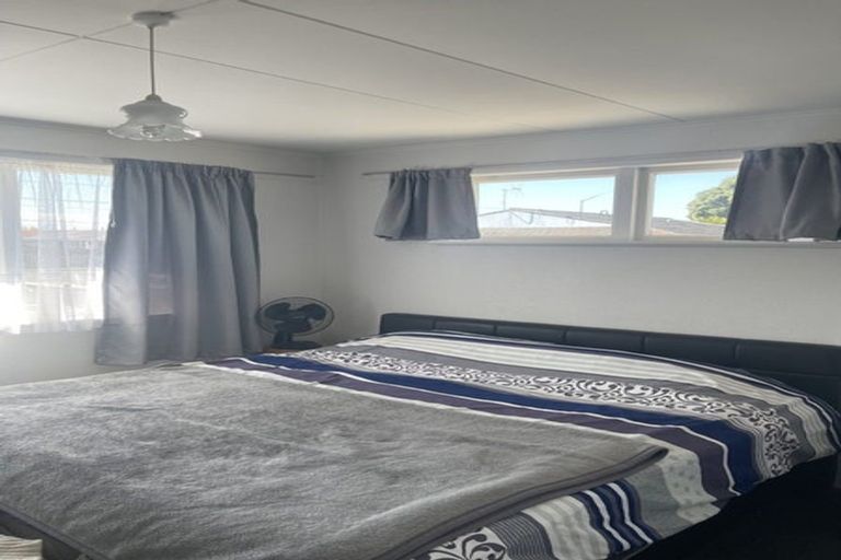 Photo of property in 77 Meeanee Road, Taradale, Napier, 4112