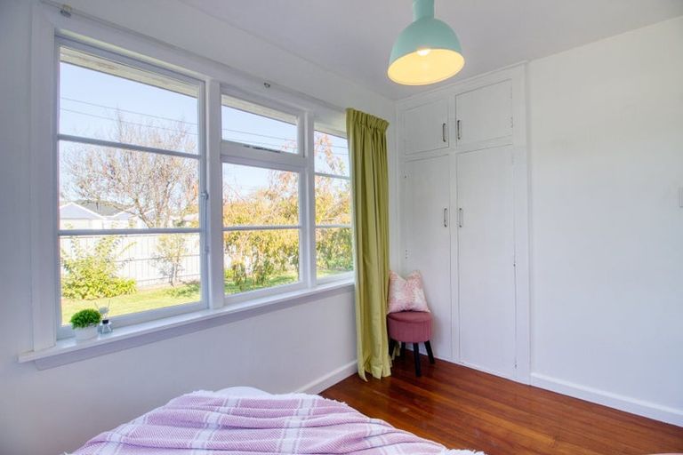 Photo of property in 28 Leistrella Road, Hoon Hay, Christchurch, 8025